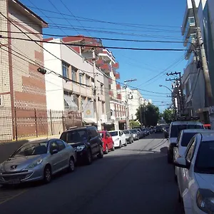 Kitineti A 200 M Da Do -prédio Três Rios Apartamento
